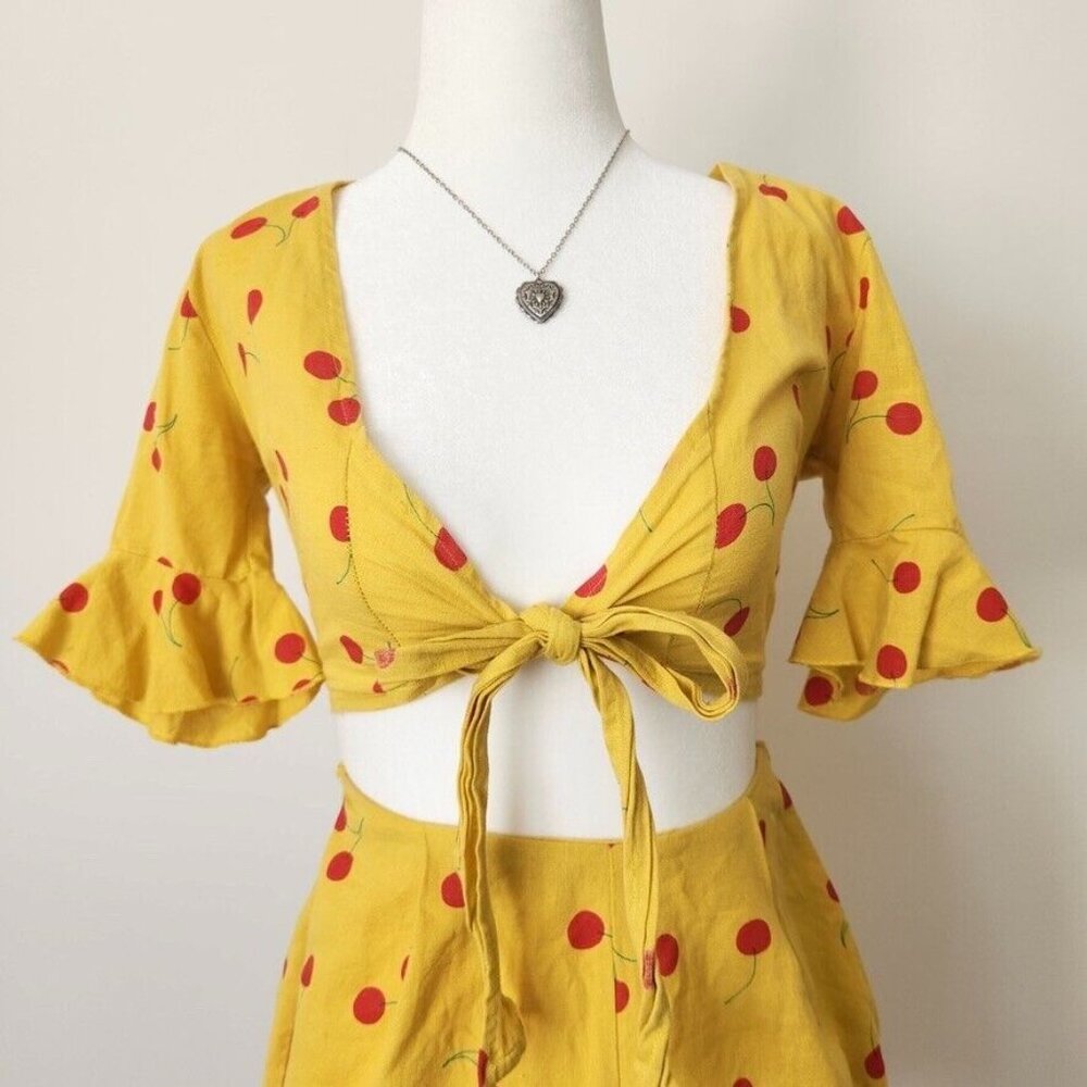 ASOS Cherry Linen Two Piece Set Size 0 Yellow Red Crop Top Shorts Ruffle Boho - Picture 2 of 16